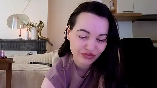 Lilie romeo online show from March 12, 2025, 2:34 pm