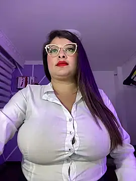 Snapshot of MiiaaJoness chatting on December 4, 2024, 6:28 pm MiiaaJoness online show from December 4, 2024, 6:28 pm
