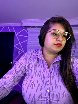 Snapshot of MiiaaJoness chatting on September 10, 2025, 2:39 pm MiiaaJoness online show from September 10, 2025, 2:39 pm
