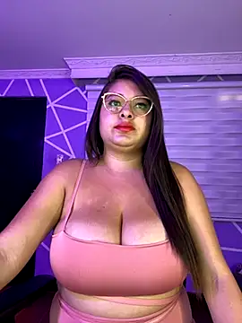 Snapshot of MiiaaJoness chatting on September 19, 2025, 3:13 pm MiiaaJoness online show from September 19, 2025, 3:13 pm