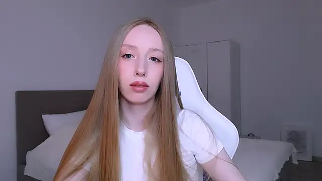 Luna insniity online show from March 28, 2026, 8:30 pm