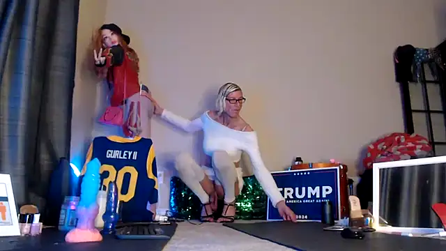 Taylorsexbot online show from December 23, 2024, 4:12 am