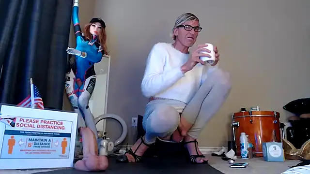 Taylorsexbot online show from March 3, 2025, 4:56 pm