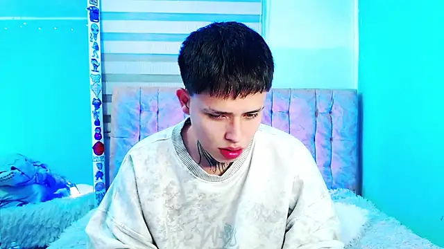  justinmoon2 online show from May 13, 2026, 4:54 am
