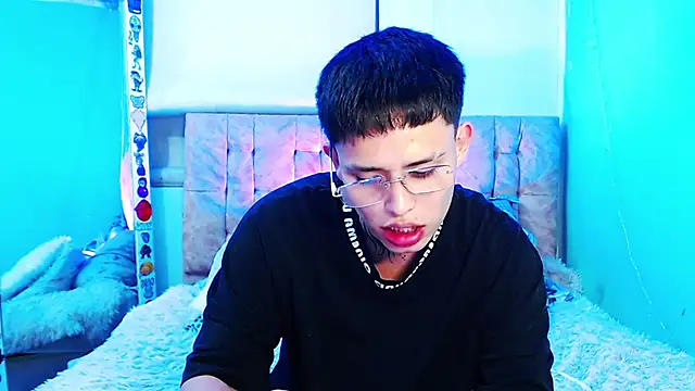  justinmoon2 online show from May 26, 2026, 4:41 am