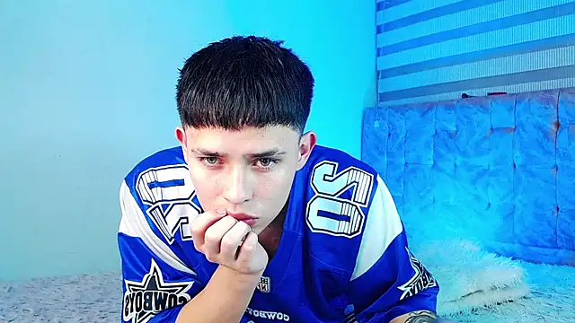  justinmoon2 online show from July 14, 2026, 7:24 am