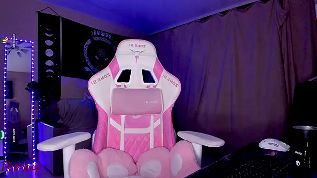 wet dream  online show from February 21, 2025, 10:15 pm