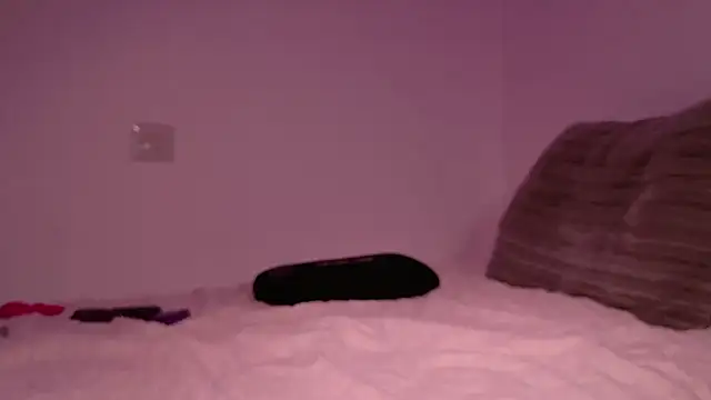 mrj99219 online show from February 10, 2026, 1:37 pm