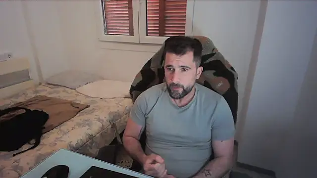 alex877x online show from April 25, 2026, 11:46 am