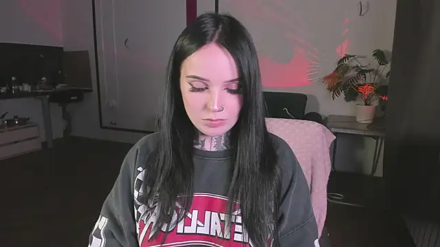 Snapshot of ATOMIC-KETCHUP chatting on October 16, 2025, 3:13 pm ATOMIC-KETCHUP online show from October 16, 2025, 3:13 pm