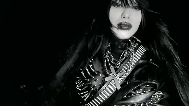 XXIOUX online show from April 3, 2026, 5:49 am