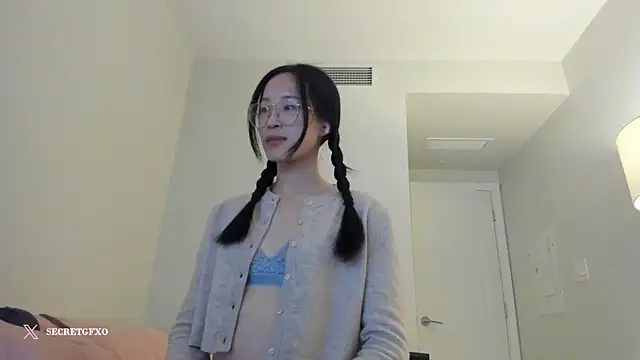 Snapshot of secretgirlfriendxo chatting on December 11, 2024, 6:58 am secretgirlfriendxo online show from December 11, 2024, 6:58 am
