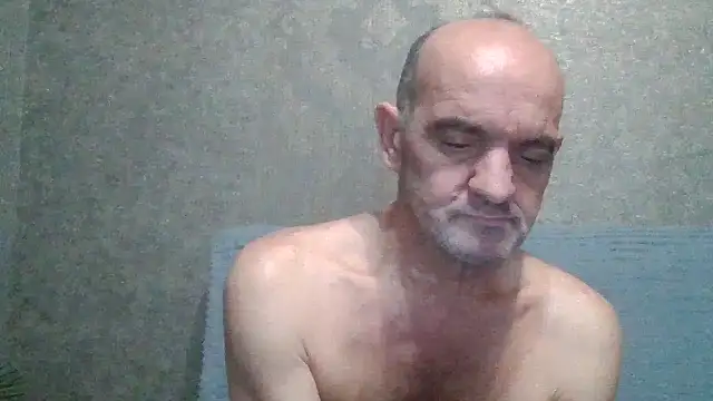 Snapshot of skorpibg65 chatting on April 16, 2026, 9:39 pm skorpibg65 online show from April 16, 2026, 9:39 pm
