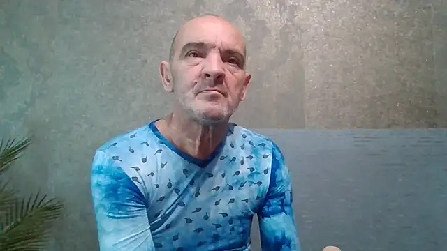 Snapshot of skorpibg65 chatting on May 3, 2026, 2:56 pm skorpibg65 online show from May 3, 2026, 2:56 pm