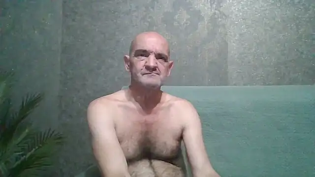 Snapshot of skorpibg65 chatting on May 11, 2026, 4:04 pm skorpibg65 online show from May 11, 2026, 4:04 pm