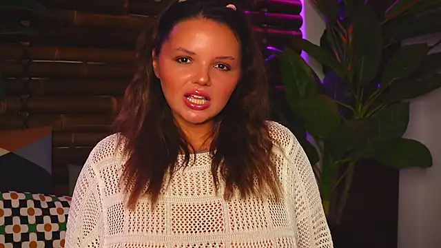 Snapshot of CelesteBailey chatting on March 13, 2025, 7:09 am CelesteBailey online show from March 13, 2025, 7:09 am