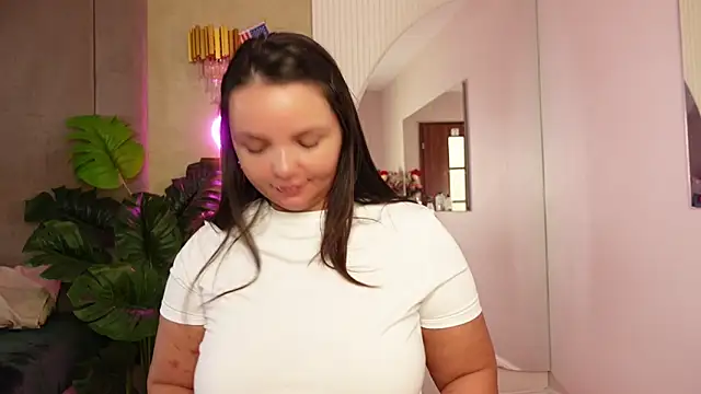 CelesteBailey online show from March 15, 2026, 7:47 am