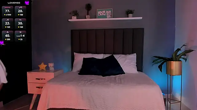 veronica185 online show from December 18, 2024, 8:42 am