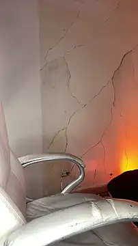 NiickyJones online show from March 23, 2026, 6:17 am