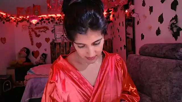 azahar  ziiz online show from February 14, 2025, 7:33 pm