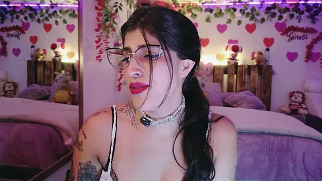 Snapshot of azahar__ziiz chatting on July 11, 2026, 9:38 pm azahar ziiz online show from July 11, 2026, 9:38 pm