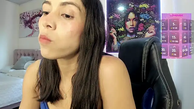 andykiuty online show from November 26, 2025, 8:21 pm