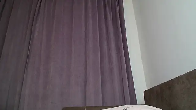 LadyMilfxxx online show from October 9, 2025, 4:16 pm