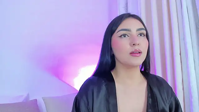 Abby  colins online show from December 6, 2024, 11:14 pm