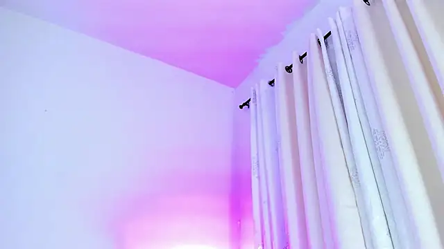 Abby  colins online show from December 14, 2024, 1:17 am