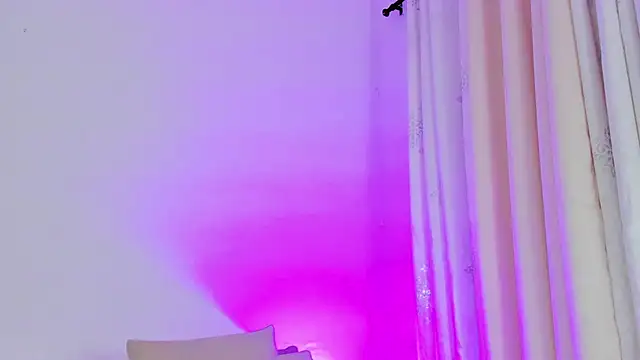 Abby  colins online show from December 14, 2024, 2:10 pm