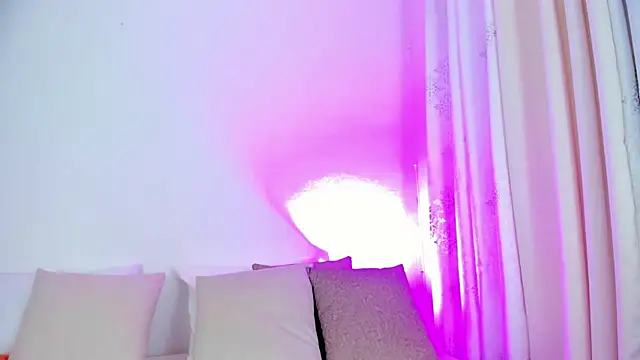 Abby  colins online show from January 18, 2025, 4:42 pm