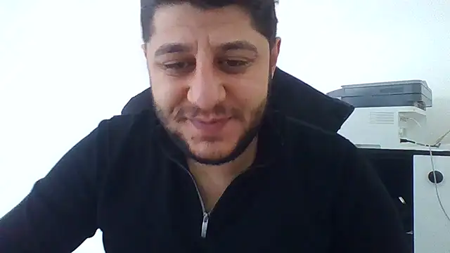 Snapshot of erkekkkadam chatting on January 17, 2025, 5:21 am erkekkkadam online show from January 17, 2025, 5:21 am