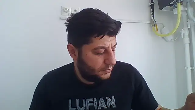 Snapshot of erkekkkadam chatting on February 22, 2025, 6:06 am erkekkkadam online show from February 22, 2025, 6:06 am