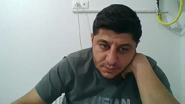 Snapshot of erkekkkadam chatting on March 18, 2025, 1:10 am erkekkkadam online show from March 18, 2025, 1:10 am