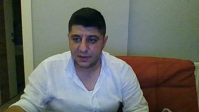 erkekkkadam online show from June 26, 2026, 10:36 pm