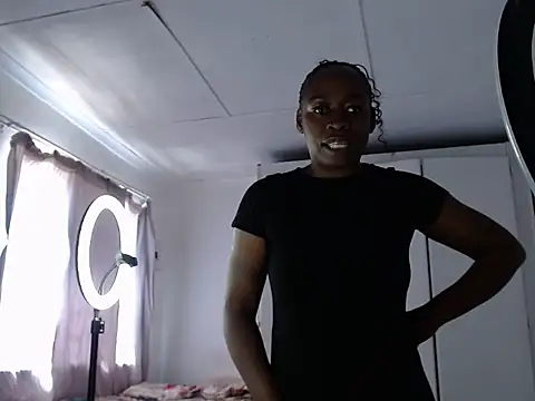 Devine85 online show from October 14, 2025, 10:49 am