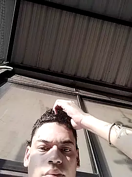 Snapshot of cristopher_maclean chatting on May 7, 2026, 11:37 am cristopher maclean online show from May 7, 2026, 11:37 am