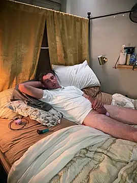 MnM4ever online show from April 27, 2026, 8:12 am