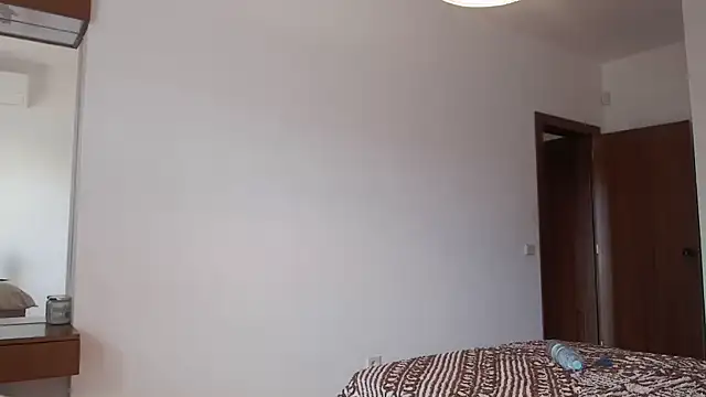 SexyandMarried1 online show from November 2, 2025, 1:46 pm