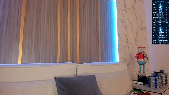 IsabellaAllen online show from December 25, 2024, 9:22 pm