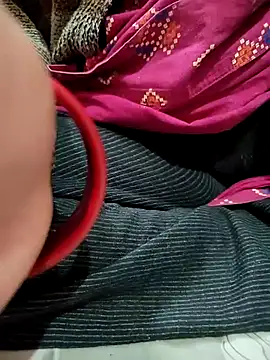 Snapshot of COUPLLE_VILLAGE chatting on January 9, 2025, 11:25 am COUPLLE VILLAGE online show from January 9, 2025, 11:25 am