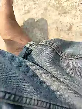 Snapshot of COUPLLE_VILLAGE chatting on January 27, 2025, 6:52 am COUPLLE VILLAGE online show from January 27, 2025, 6:52 am