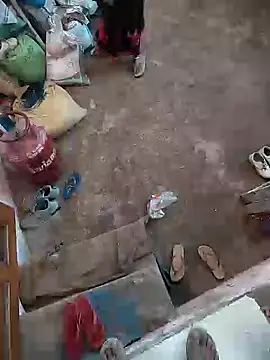 Snapshot of COUPLLE_VILLAGE chatting on February 4, 2025, 3:44 am COUPLLE VILLAGE online show from February 4, 2025, 3:44 am