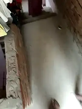 Snapshot of COUPLLE_VILLAGE chatting on February 10, 2025, 6:53 am COUPLLE VILLAGE online show from February 10, 2025, 6:53 am