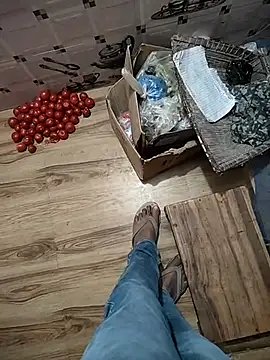 Snapshot of COUPLLE_VILLAGE chatting on March 6, 2025, 4:08 am COUPLLE VILLAGE online show from March 6, 2025, 4:08 am