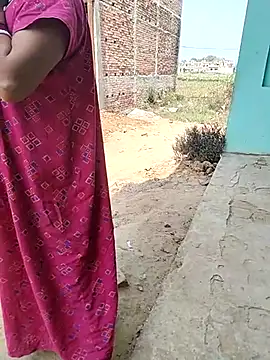 Snapshot of COUPLLE_VILLAGE chatting on March 12, 2025, 6:29 am COUPLLE VILLAGE online show from March 12, 2025, 6:29 am