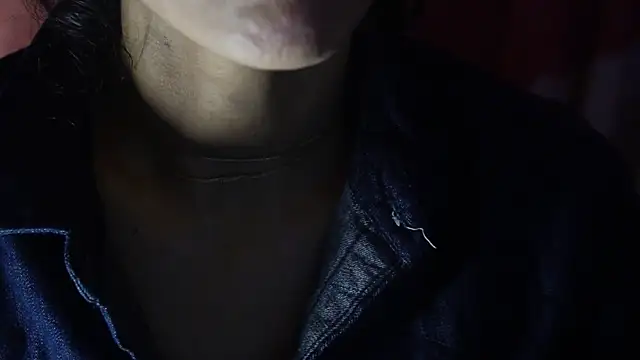 -AyeshaSinghania- online show from November 27, 2025, 10:50 am