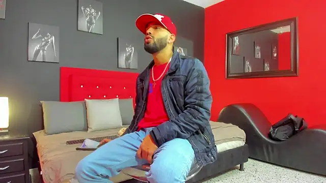 Thiagogomez online show from October 22, 2025, 12:38 pm