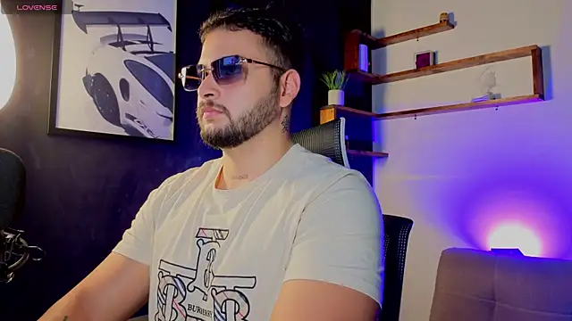 Andrew Brown online show from October 13, 2025, 4:40 pm