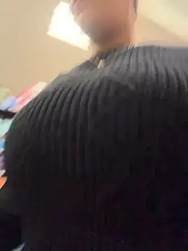 Snapshot of Bigbuttbrooklynn chatting on March 9, 2026, 8:02 pm Bigbuttbrooklynn online show from March 9, 2026, 8:02 pm